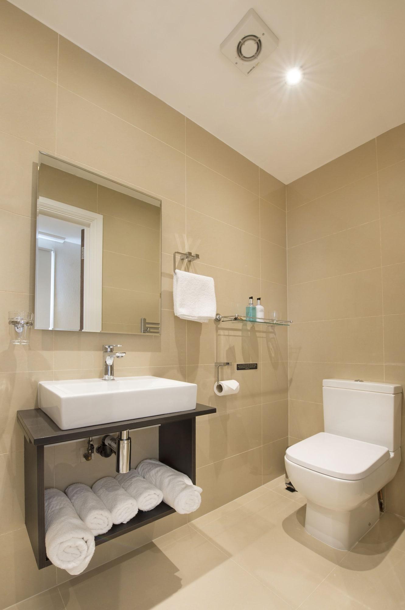 Oyo Townhouse 30 Sussex Hotel, Paddington Отель Лондон