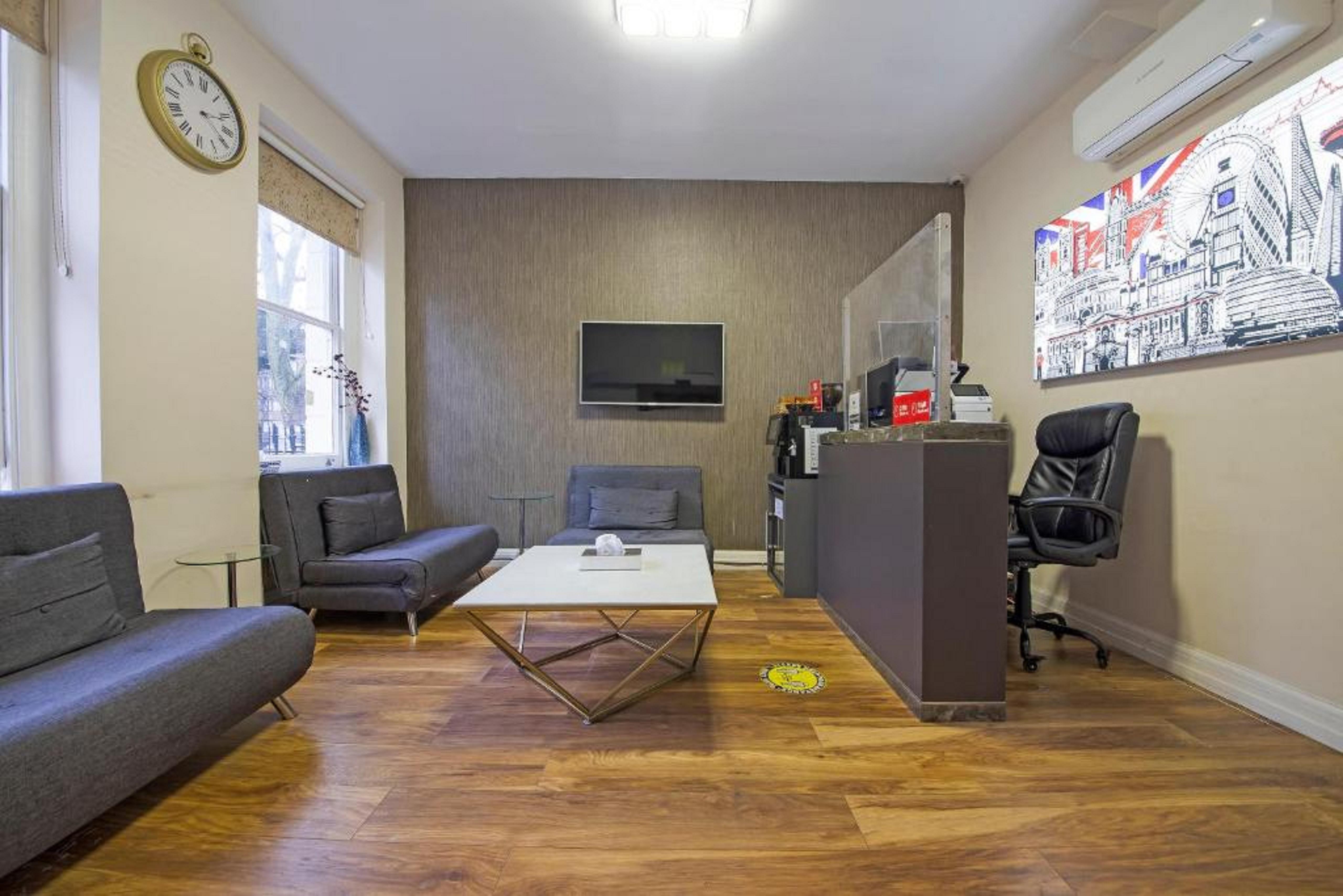 Oyo Townhouse 30 Sussex Hotel, Paddington 4* Лондон