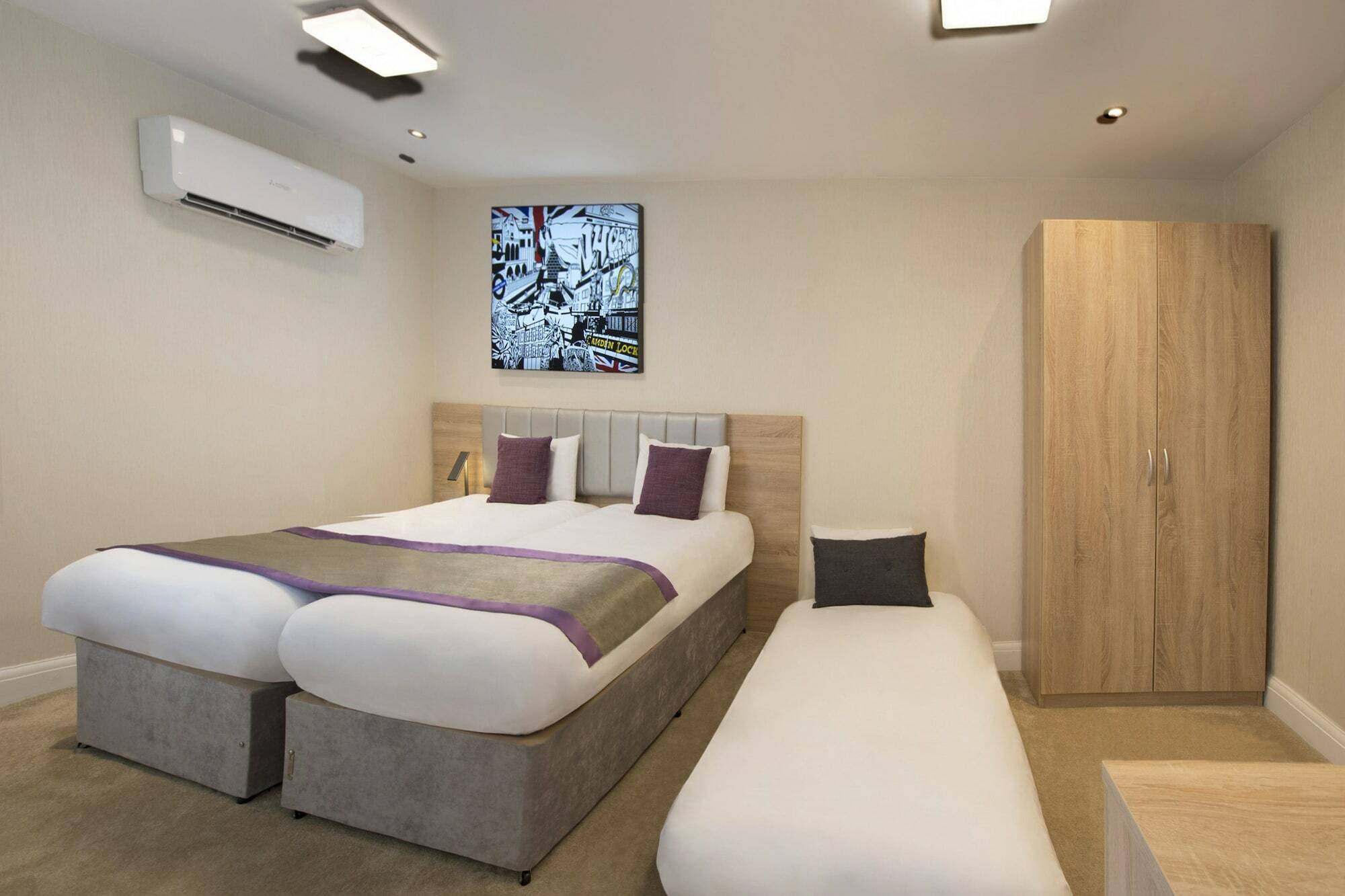 Отель Oyo Townhouse 30 Sussex Hotel, Paddington